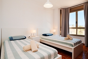 CHILL OUT FAMILY HOUSE LA TEJITA II