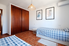 CHILL OUT FAMILY HOUSE LA TEJITA 1